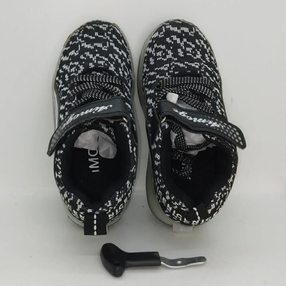 Aimoge Boys Pre-owned Black w/White Accents Roller Skate Sneakers - sz. 13C